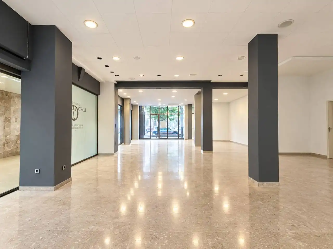Local commercial à vendre à Calle Pompeu Fabra, imagen 3