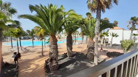 Foto 2 de Apartamento en venta en Avenida Fuerteventura, Corralejo, La Oliva