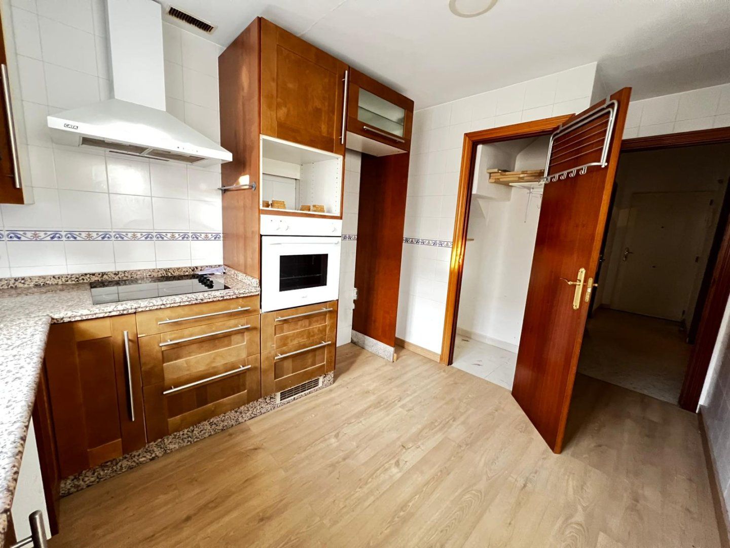 Kitchen of Single-family semi-detached for sale in Umbrete  with Air Conditioner, Terrace and Furnished