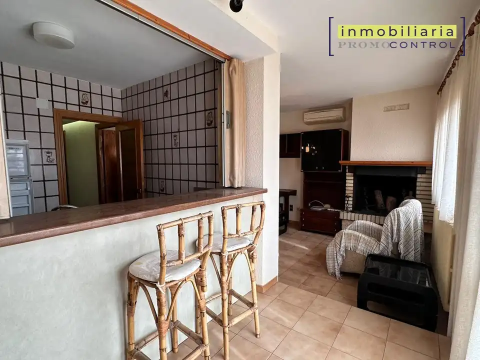 Flat for sale in Zuera  with Air Conditioner, Heating and Terrace