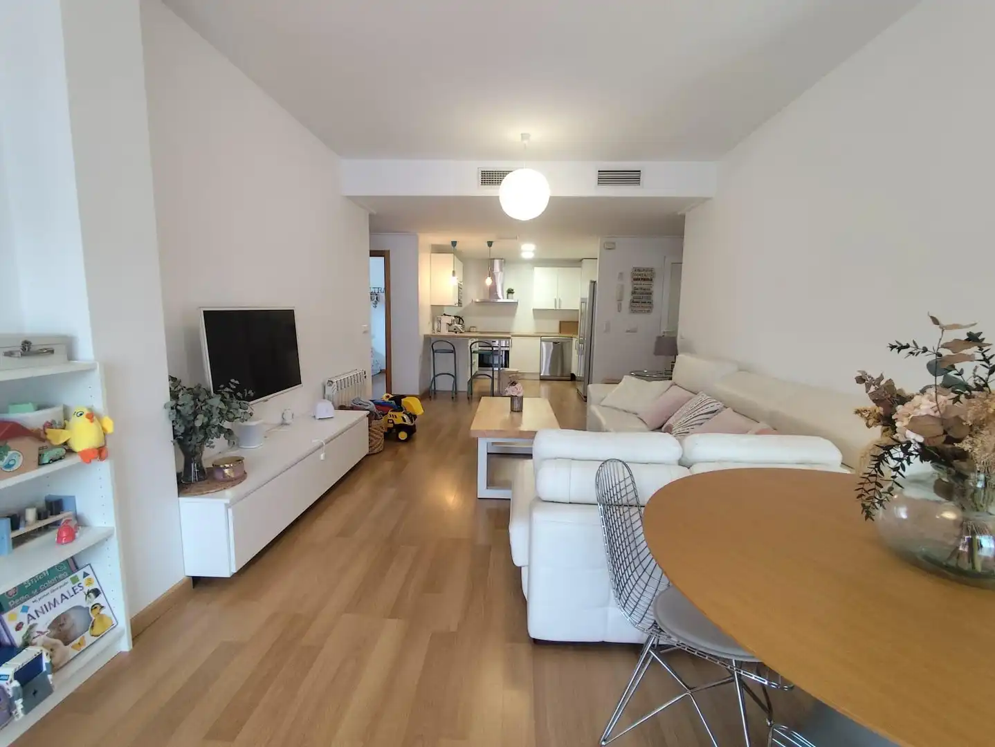 Wohnzimmer von Wohnung zum Verkauf in Murcia mit Klimaanlage und Balkon