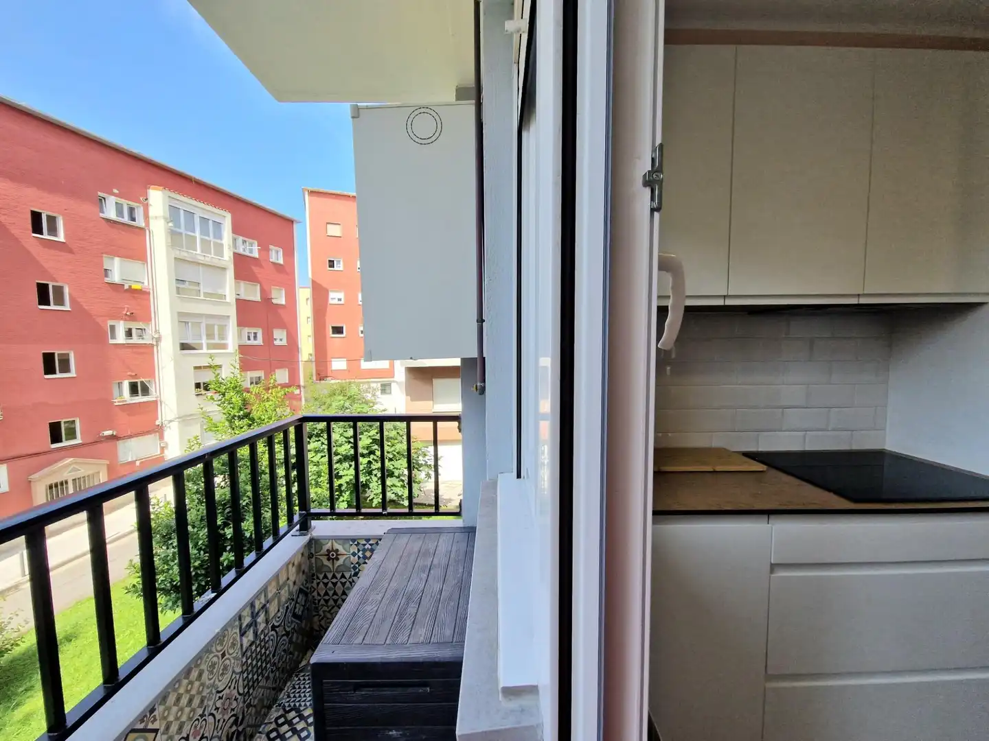 Flat with terrace to rent in Calle TRASMIERA, imagen 18
