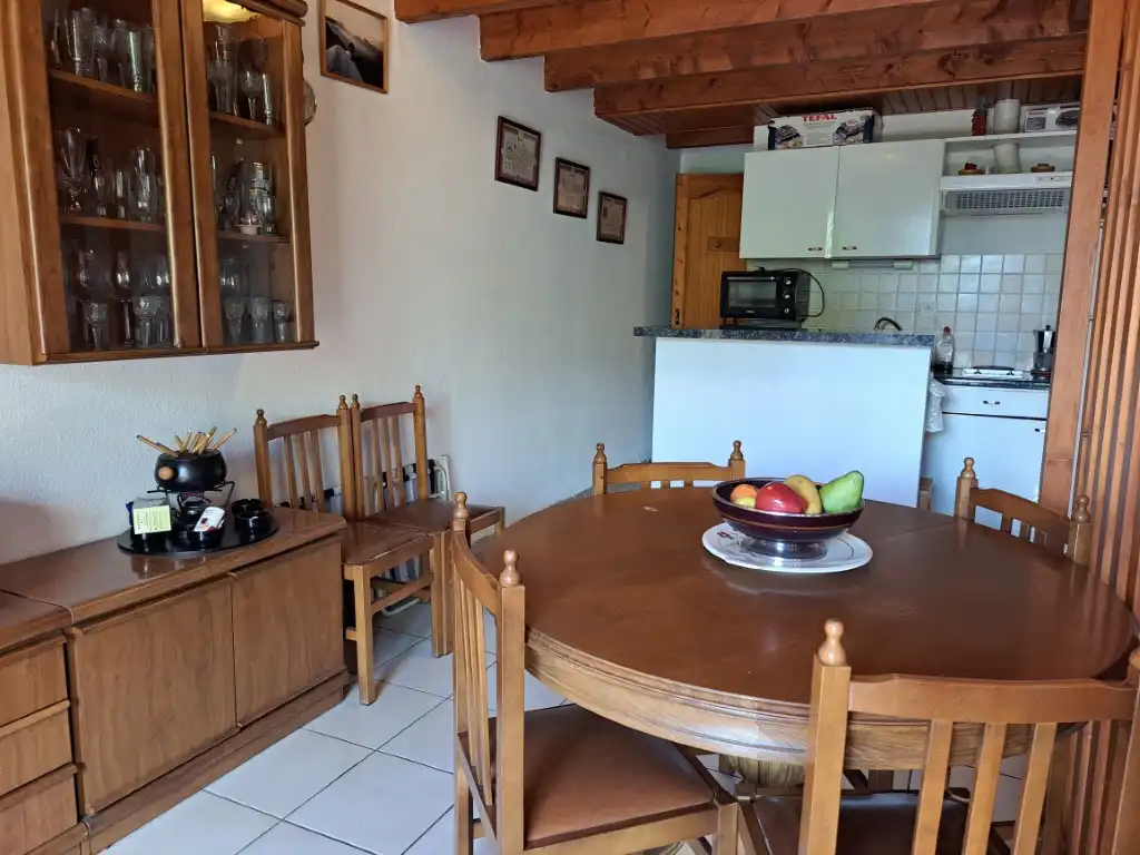 Einfamilien-Reihenhaus zur Miete in N-152, 171, Puigcerdà