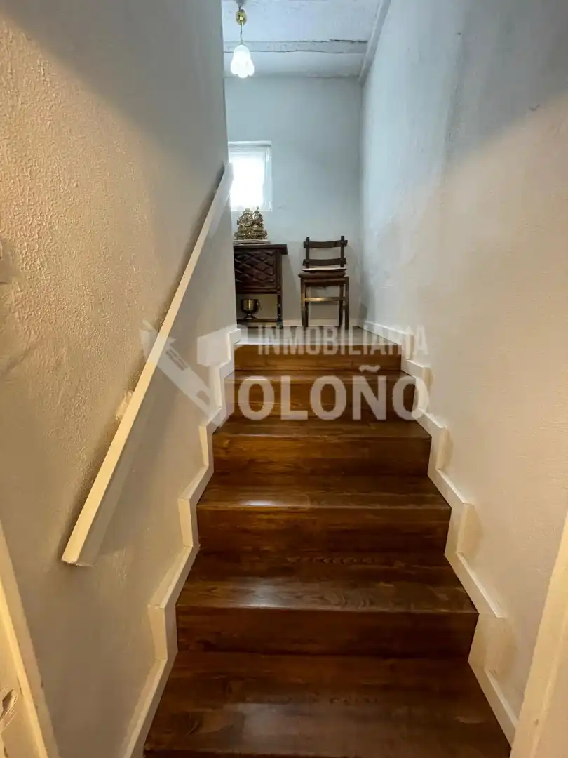 Casa aparellada amb jardí en venda a Calle Labradores 14, imagen 40