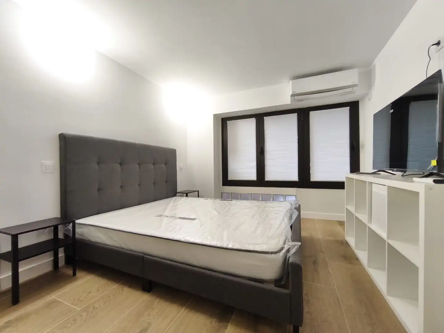 Bedroom of Study for rent in Madrid  with Air Conditioner, Heating and Furnished