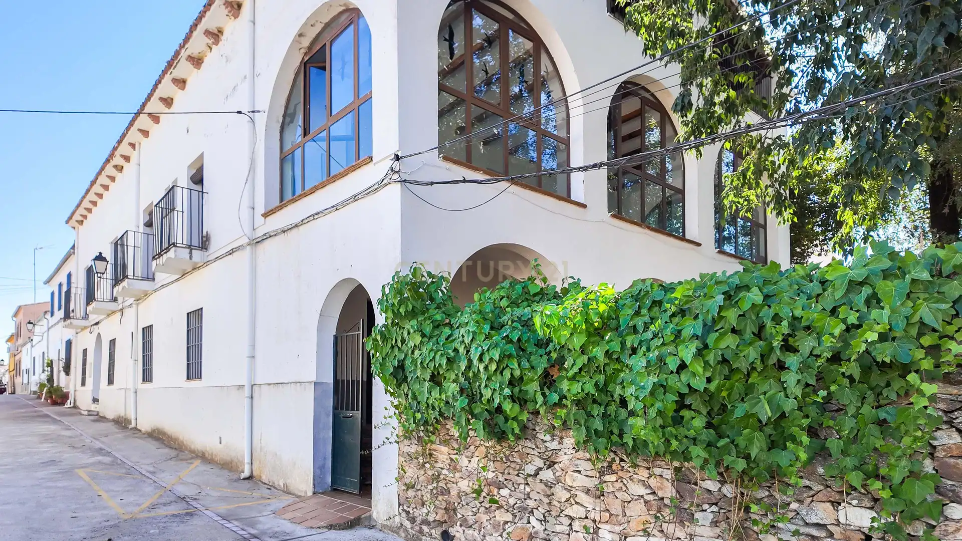 Vista exterior de Edificio en venta en Torrejón el Rubio, Cáceres