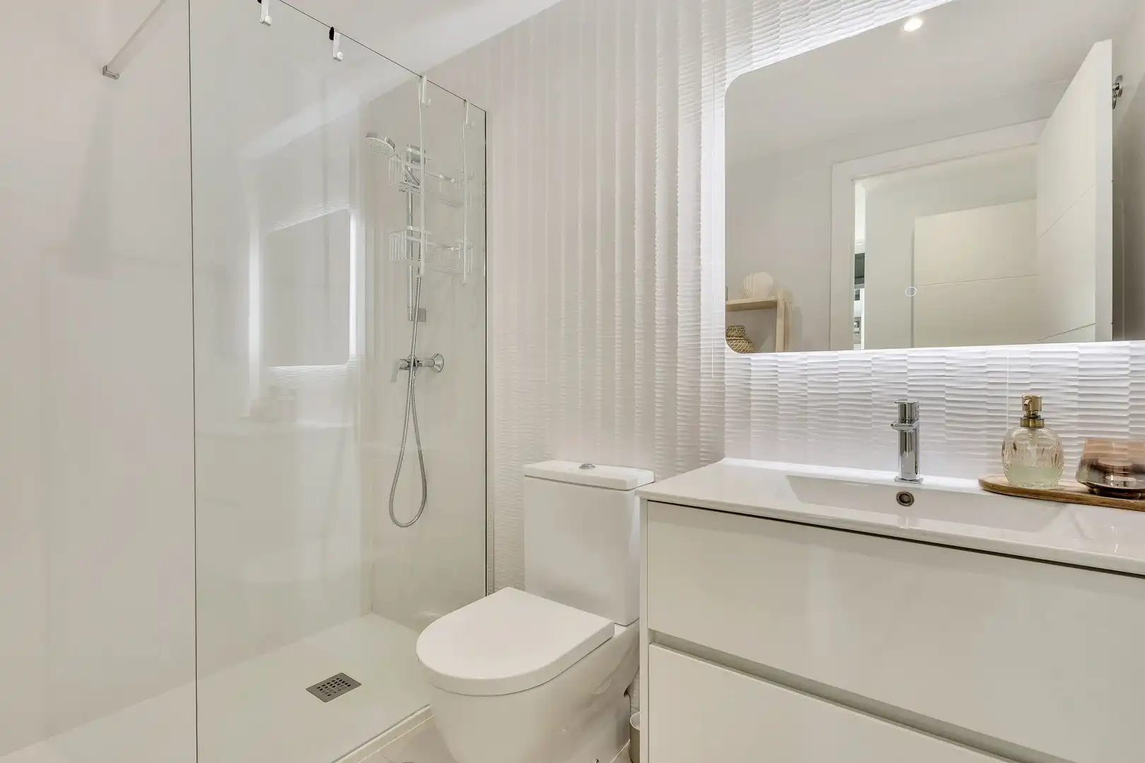 Apartamento con piscina en venta en N/A, imagen 23