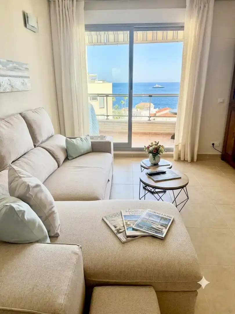 Wohnzimmer von Wohnung zur Miete in Calpe / Calp mit Klimaanlage, Privatgarten und Abstellraum