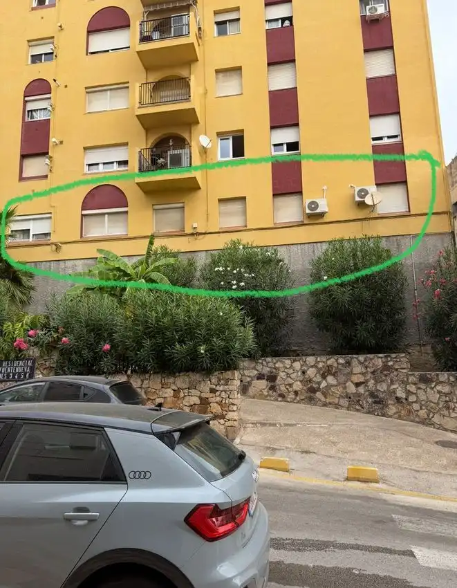 Vista exterior de Piso en venta en Algeciras con Aire acondicionado