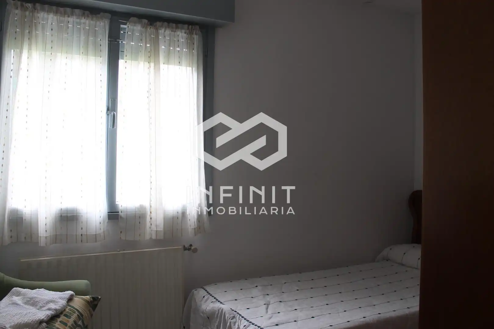 Habitación de Piso en venta en Ibias con Calefacción y Trastero