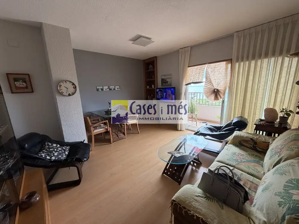 Piso en venta en La Pobla de Farnals con Balcón y Piscina comunitaria