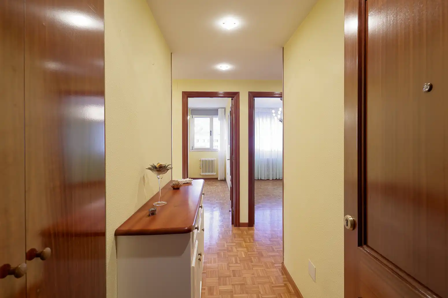Pis en venda en Oviedo  amb Calefacció, Parquet i Traster