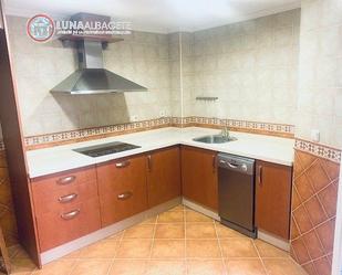 Cuina de Planta baixa en venda en  Albacete Capital amb Aire condicionat, Calefacció i Terrassa
