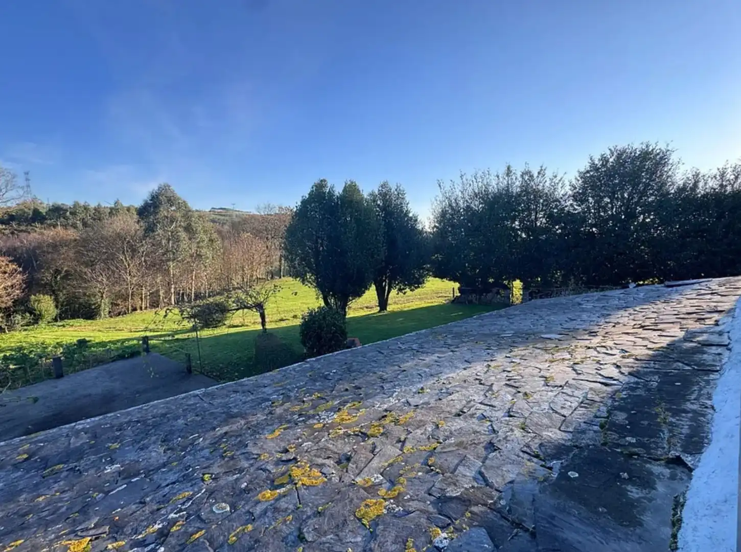 Außenansicht von Country house zum Verkauf in Aranga mit Terrasse, Abstellraum und Möbliert