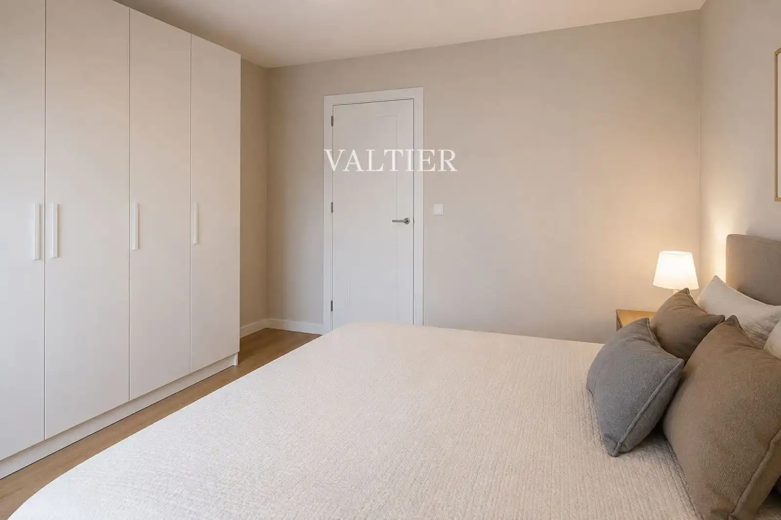 Schlafzimmer von Wohnung zur Miete in Madrid mit Klimaanlage und Möbliert