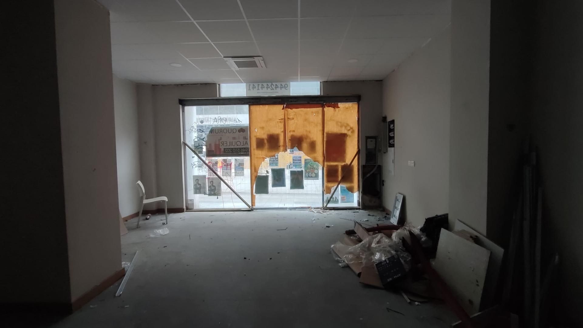 Premises to rent in Bilbao   with Air Conditioner