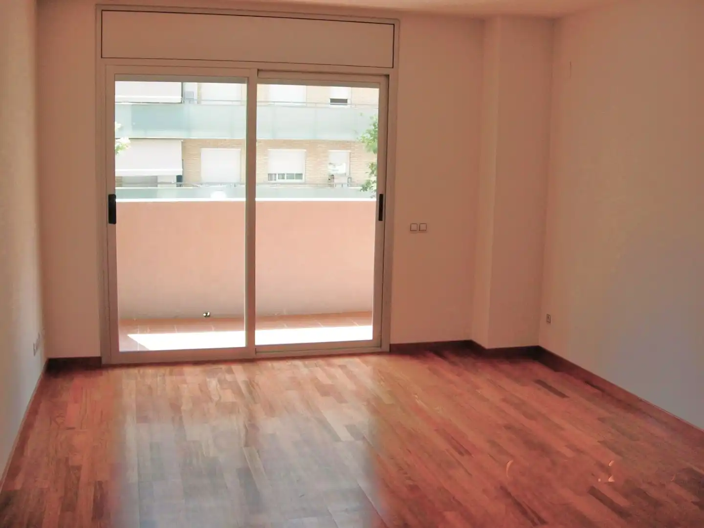 Flat for sale in Esteve Albert, Via Europa - Parc Central