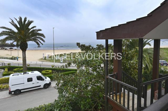 Casa-chalet en Venta en Paseo de Trengandín en Tregadín