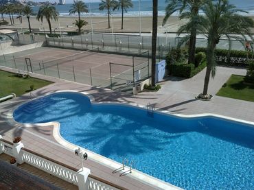 Mini appartamento con piscina in affitto a Caminàs dels Hòmens 26