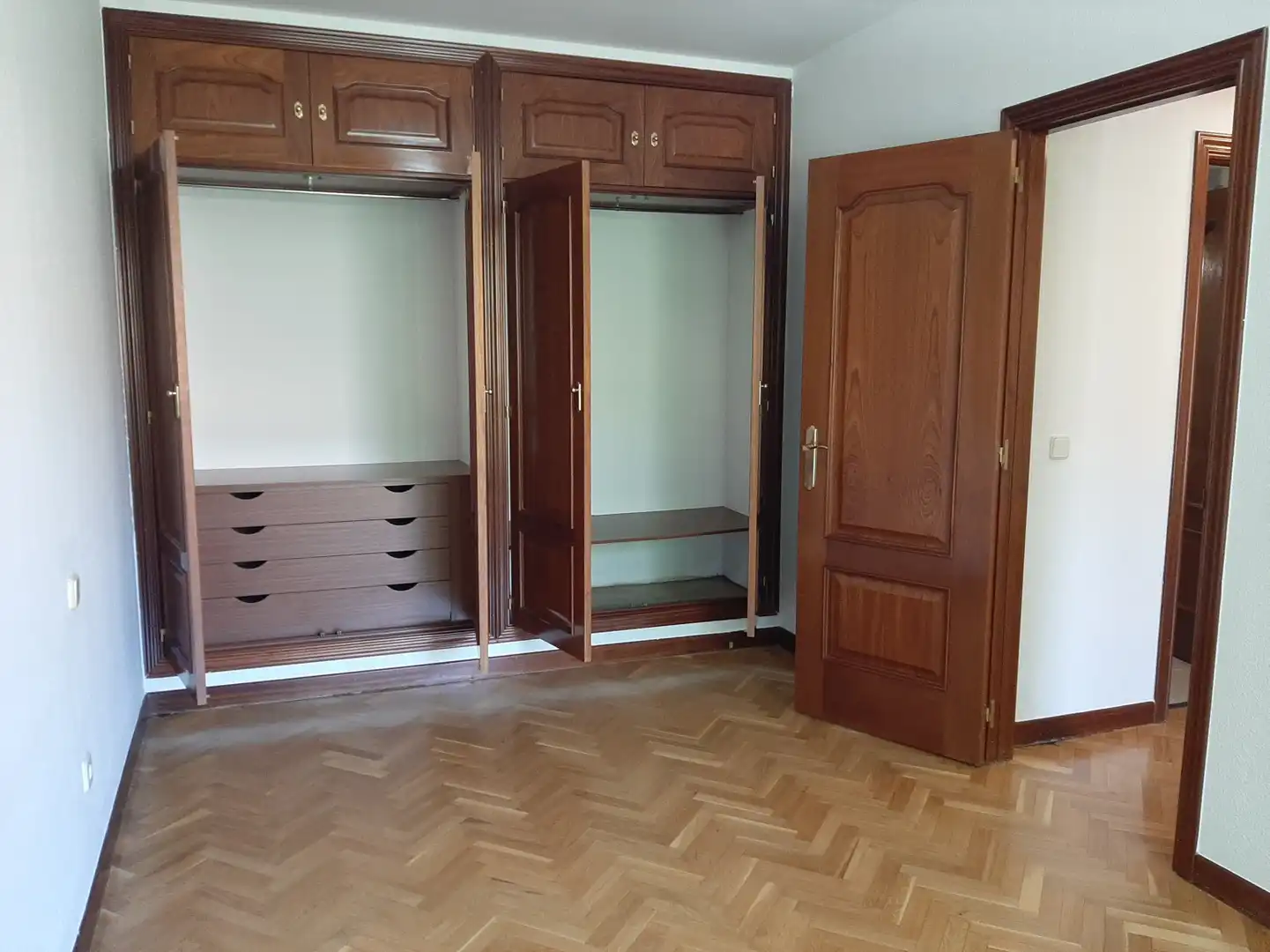 Schlafzimmer von Wohnung zur Miete in Alcalá de Henares mit Klimaanlage, Heizung und Parkett