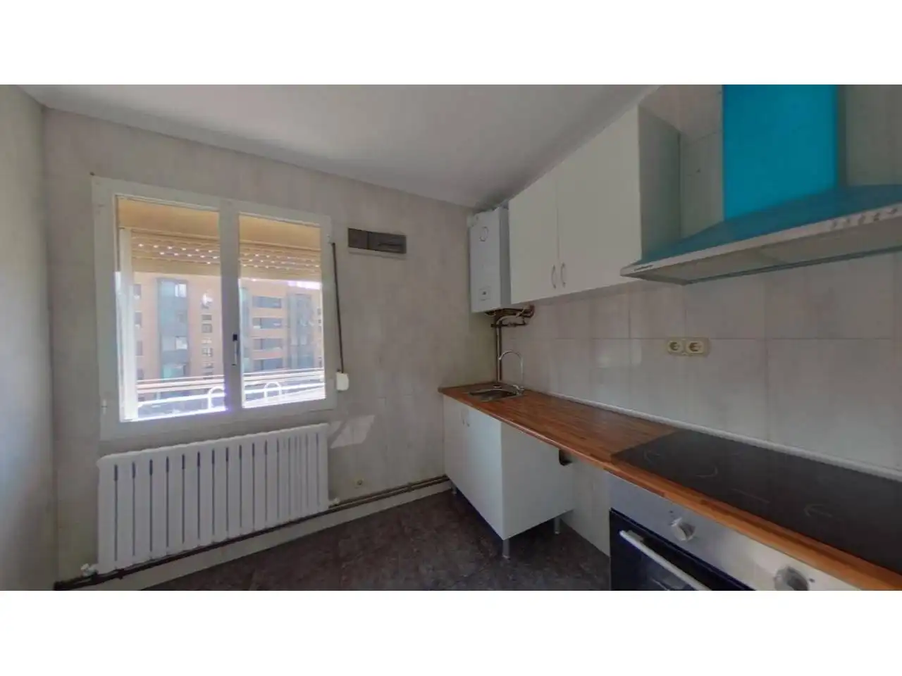 Cocina de Piso en venta en  Pamplona / Iruña
