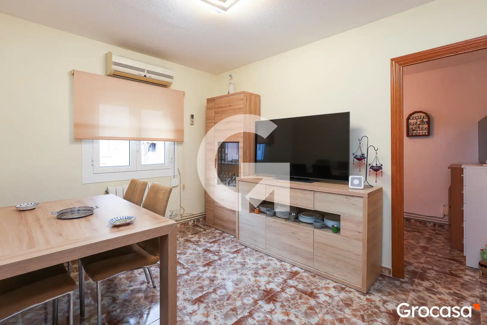Living room of Flat for sale in Nou Barris