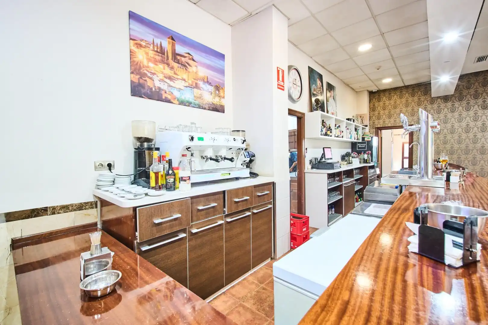 Buildings for sale in Quesada