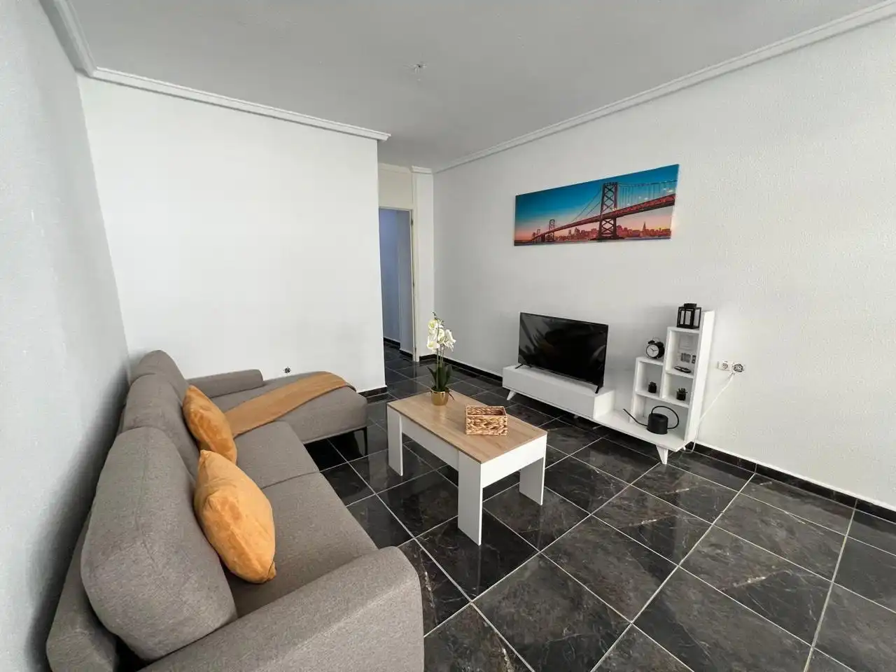 Wohnzimmer von Wohnung zur Miete in Madrid