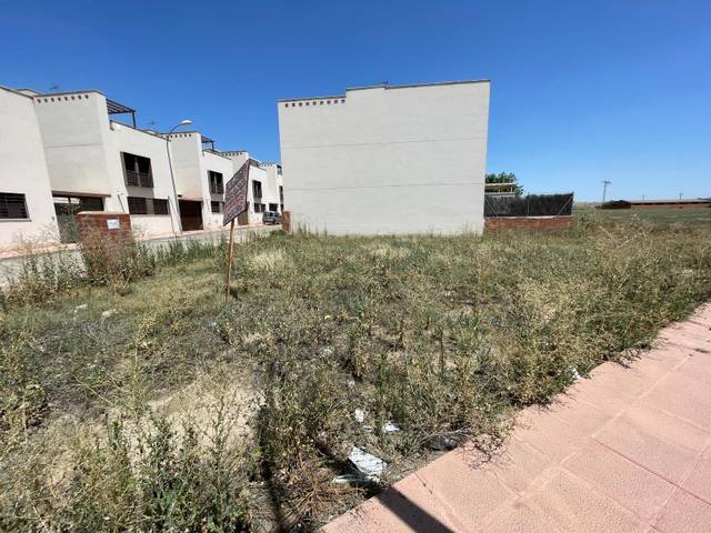 Terreno residencial en Venta en Calle de Rubén Darío en Torrijos
