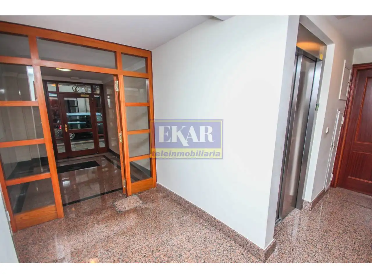 Dúplex en venta en Irun  con Calefacción y Balcón