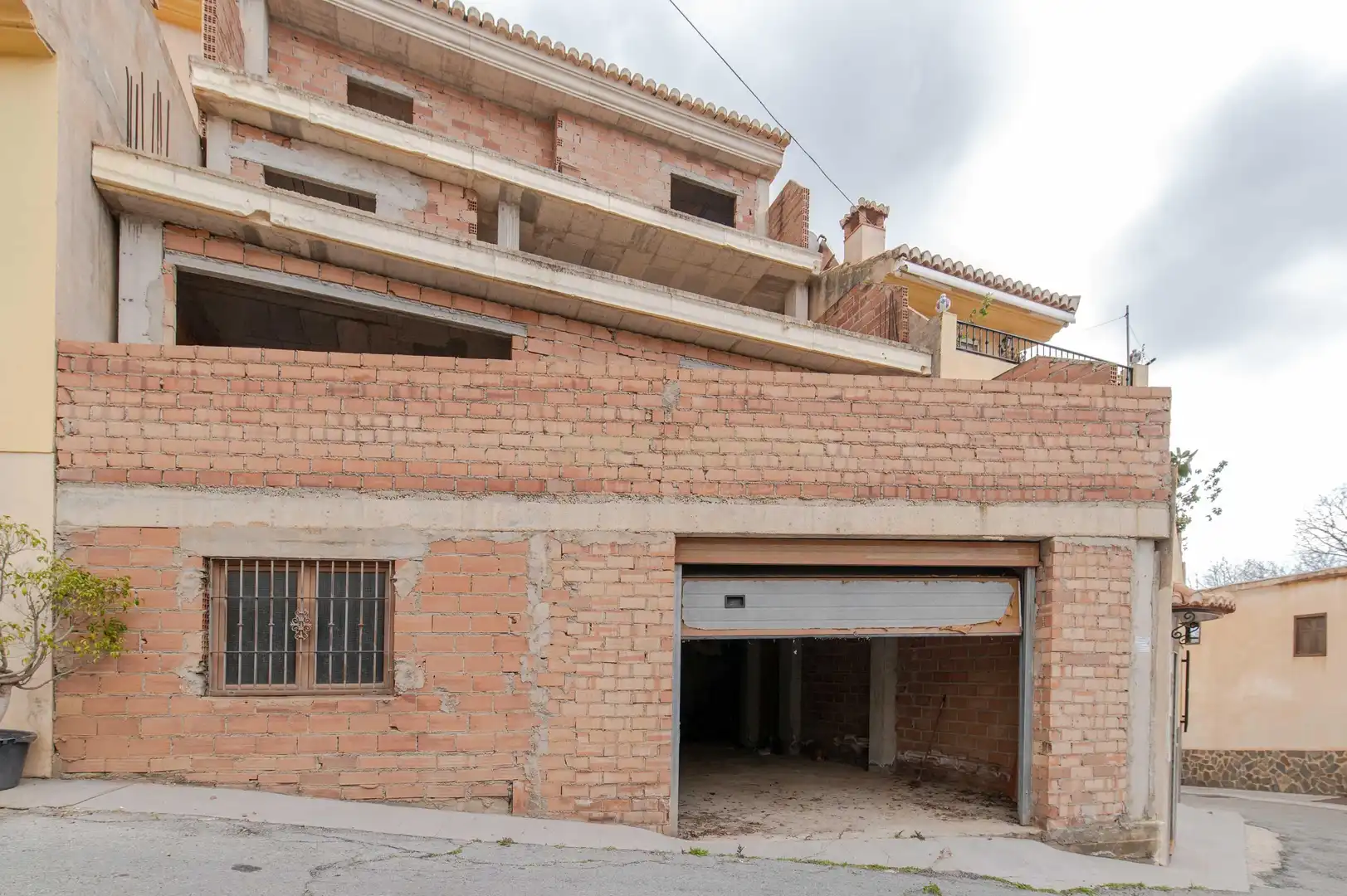 Vista exterior de Casa o xalet en venda en Lanjarón