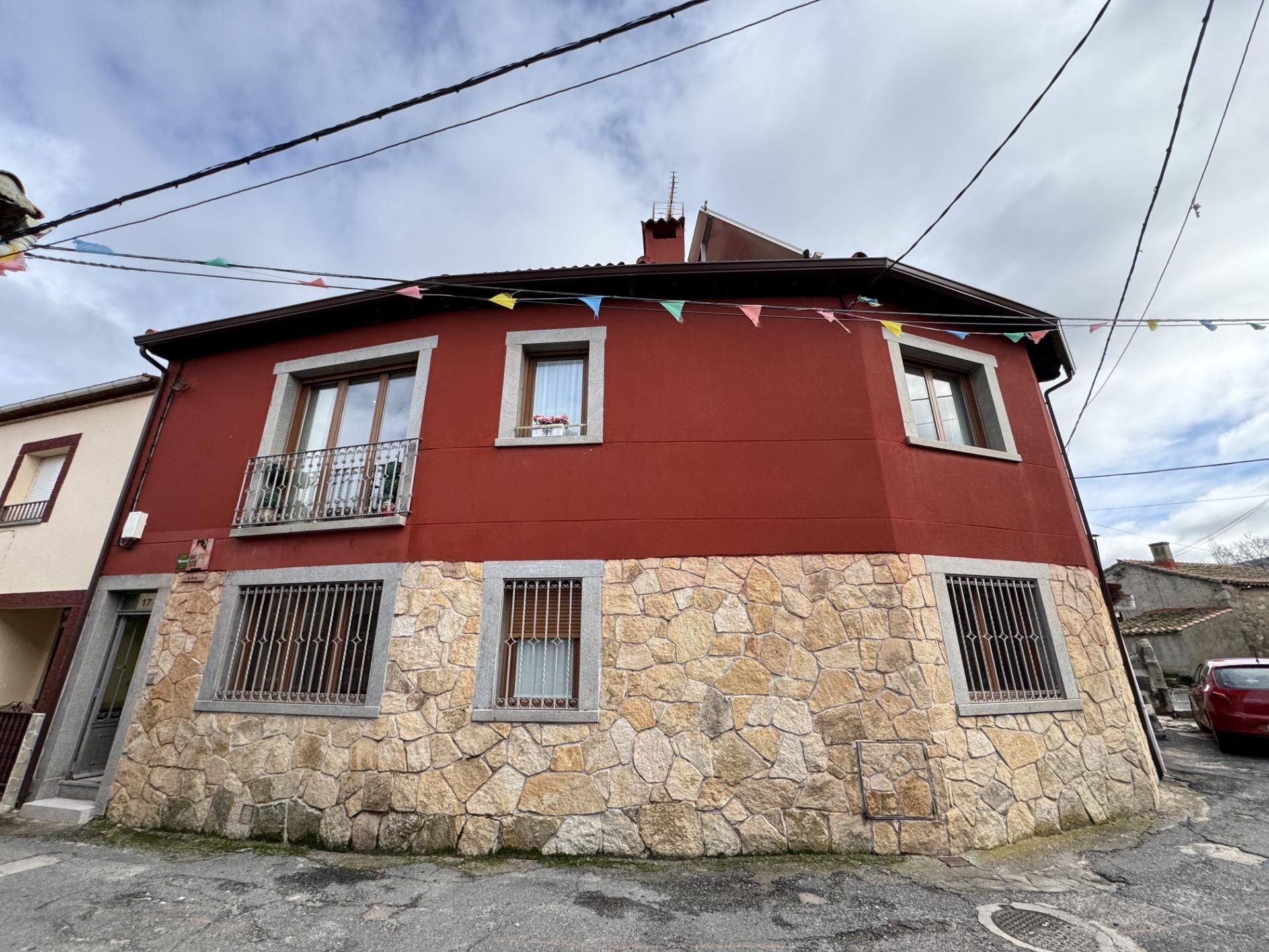 Exterior view of Single-family semi-detached for sale in Pradosegar
