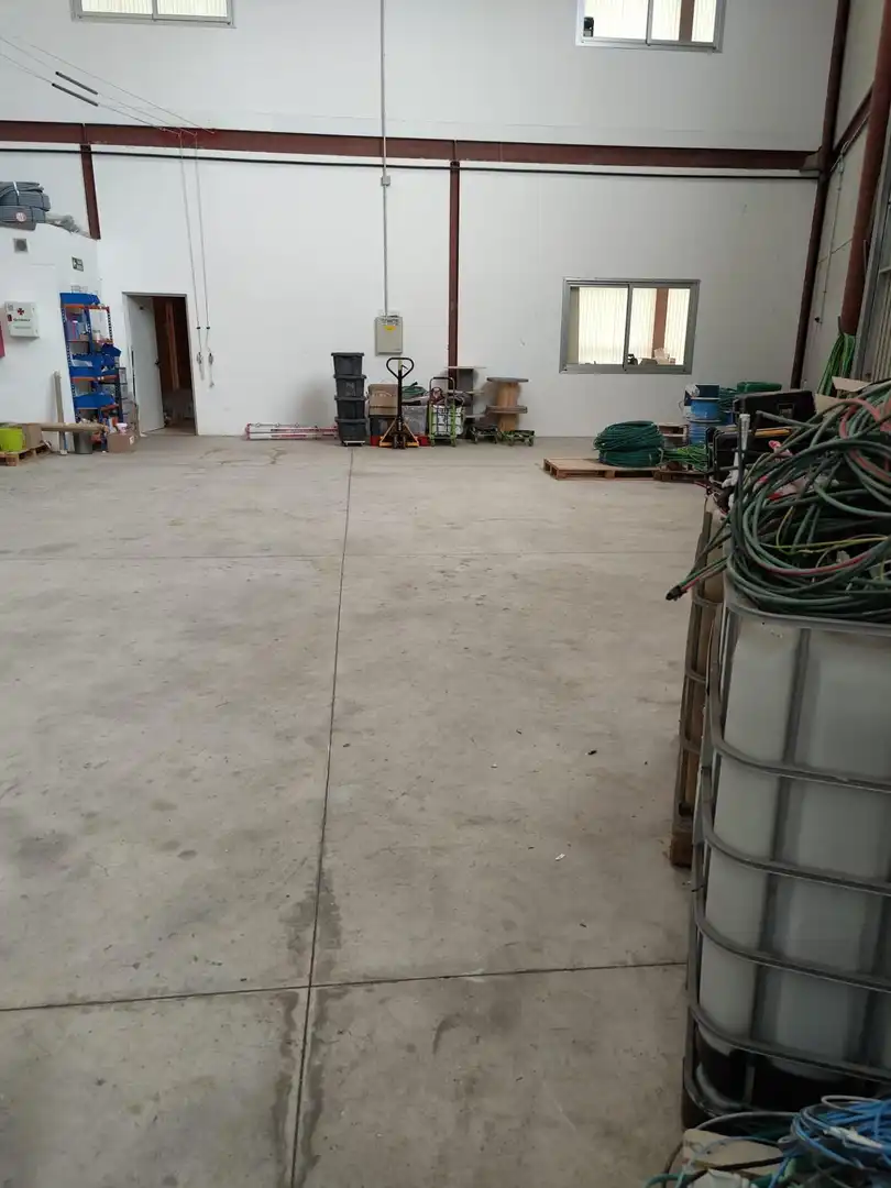 Fabrikhallen zum Verkauf in Calle AFIADORES, San Mateo - Castro- O Val