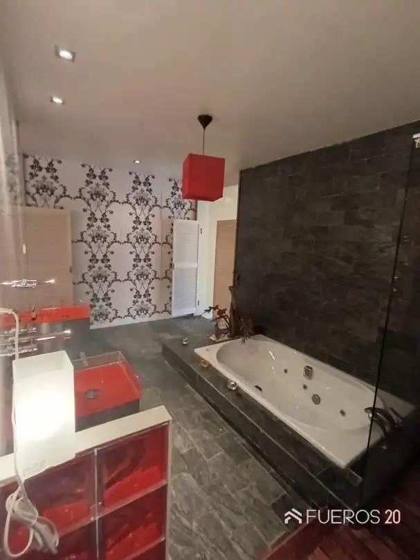 Piso en venta en Txabarri - La Unión - Vista Alegre