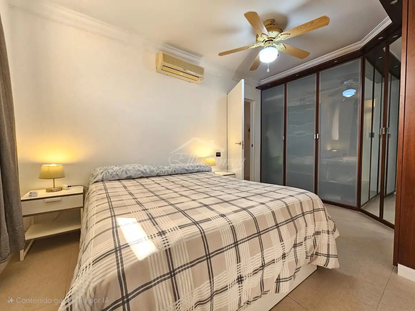 Habitación de Ático en venta en Adeje con Parquet, Terraza y Piscina