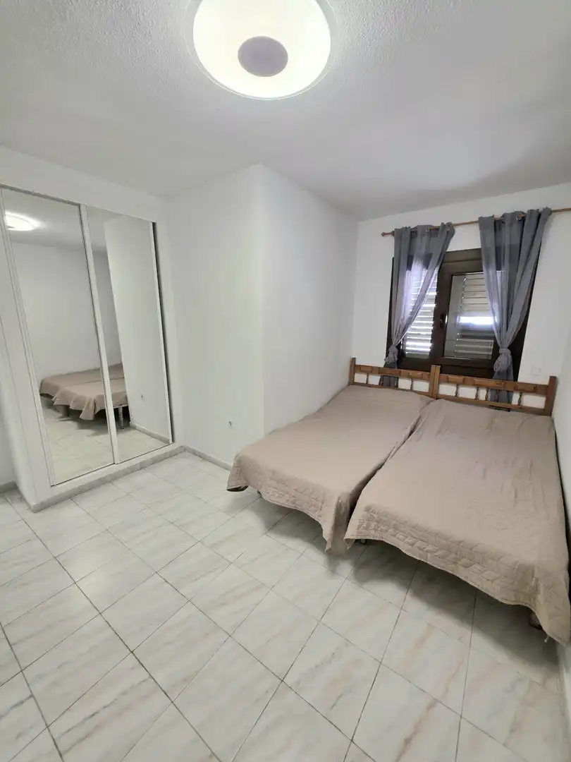 Dormitori de Dúplex en venda en Torrevieja amb Aire condicionat, Terrassa i Moblat
