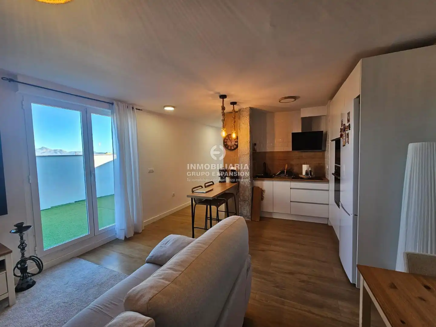 Vista exterior de Piso en venta en Aspe con Aire acondicionado