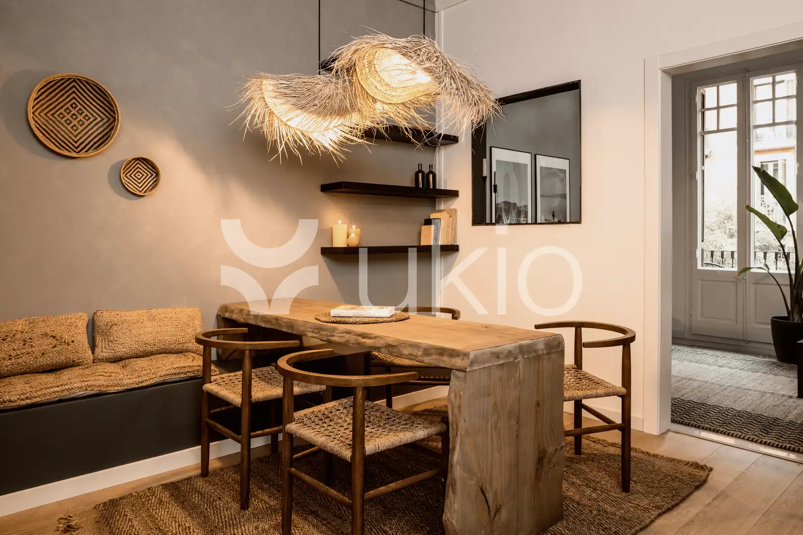 Appartement compact avec terrasse à louer à Carrer de París, imagen 2