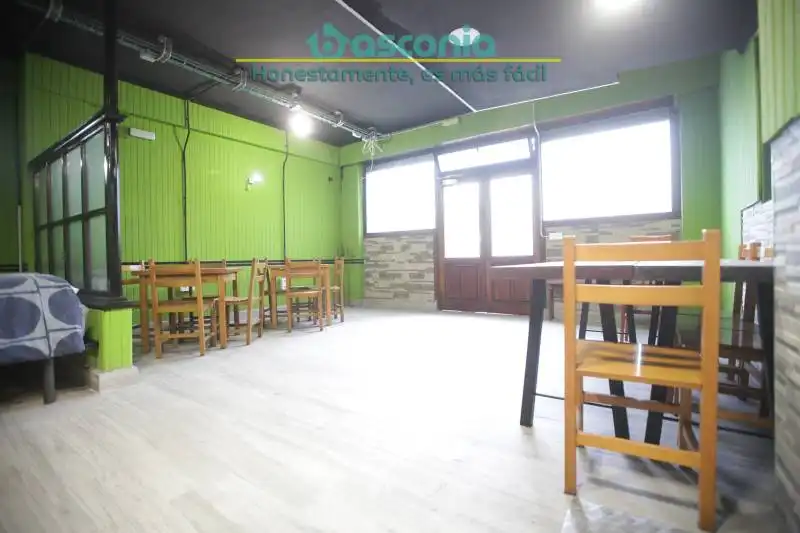 Local en venta en Basauri  con Amueblado