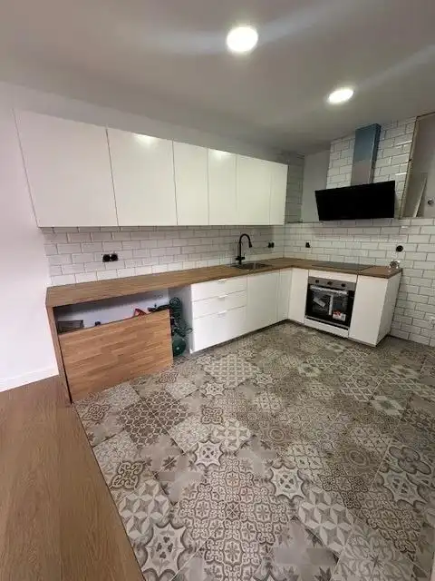 Küche von Maisonette zum Verkauf in Badalona mit Klimaanlage und Parkett
