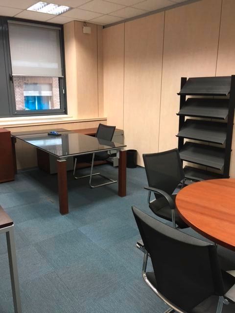 Office to rent in N/A, Cuatro Caminos - Azca