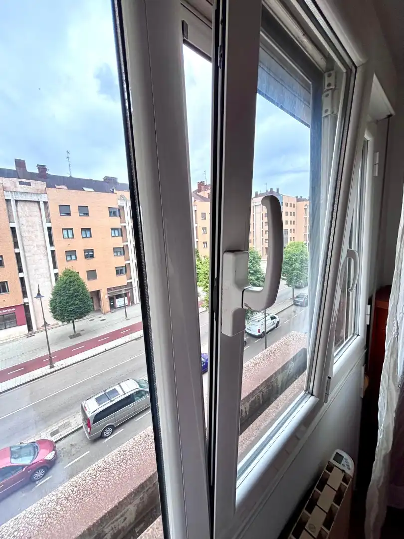 Vista exterior de Piso en venta en Gijón  con Calefacción, Terraza y Trastero