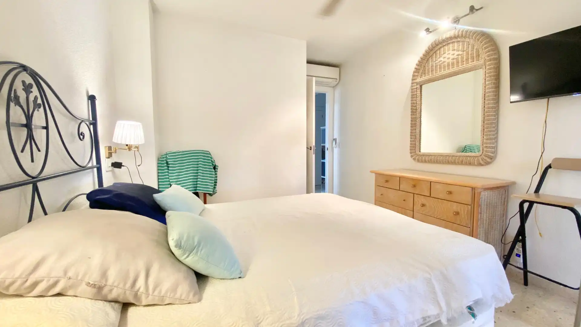 Apartment with pool to rent in Playa de Poniente, imagen 15