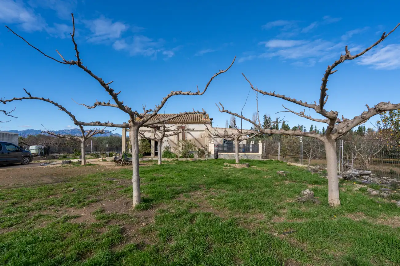 Jardín de Finca rústica en venta en Tortosa con Lavadora