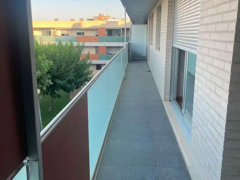 Terraza de Piso en venta en Cuarte de Huerva con Aire acondicionado y Piscina