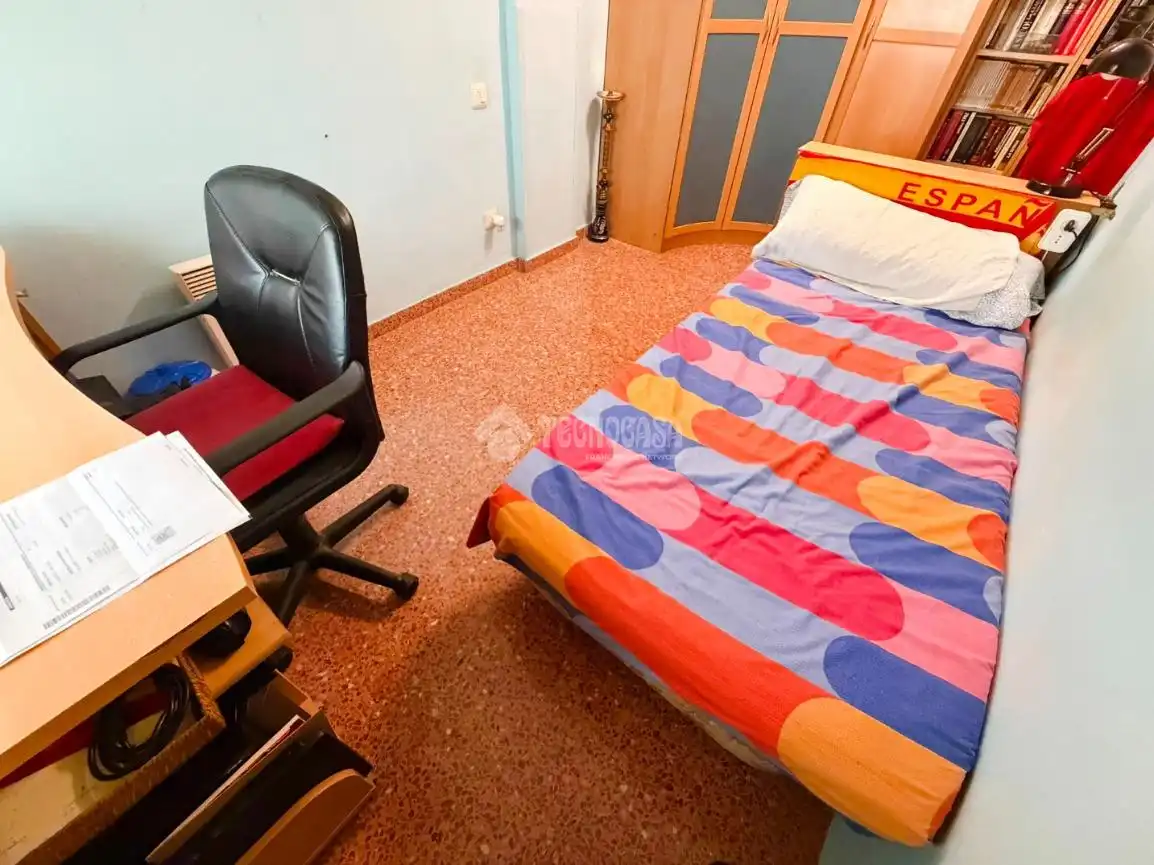 Flat for sale in Venta del Olivar