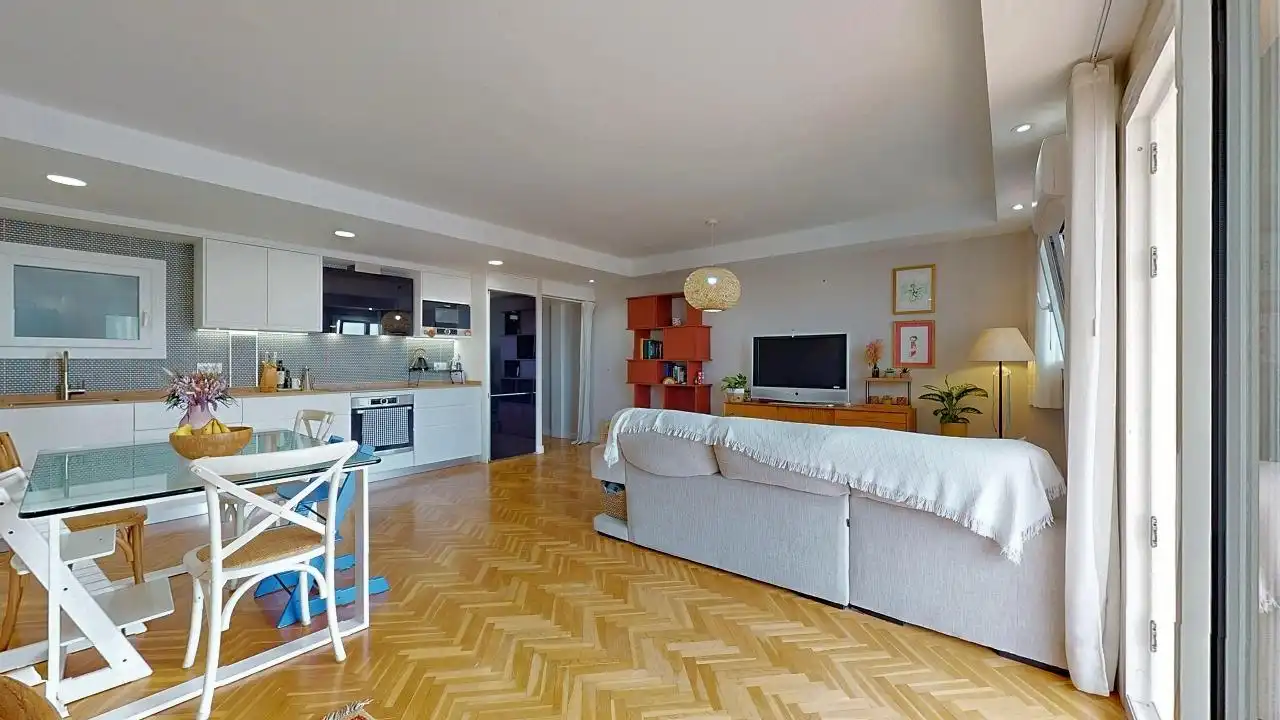 Sala de estar de Piso en venta en El Masnou con Aire acondicionado, Calefacción y Parquet