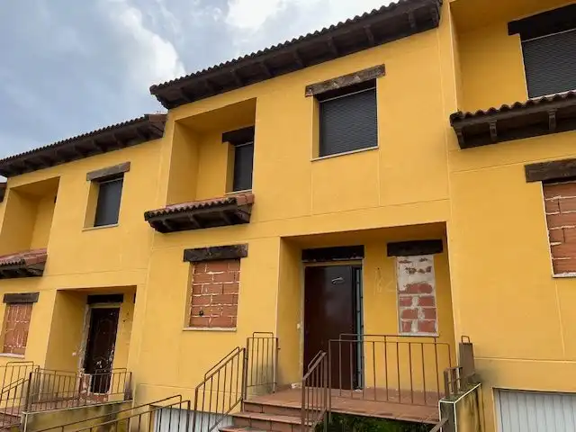 Exterior view of Residential for sale in El Tiemblo 