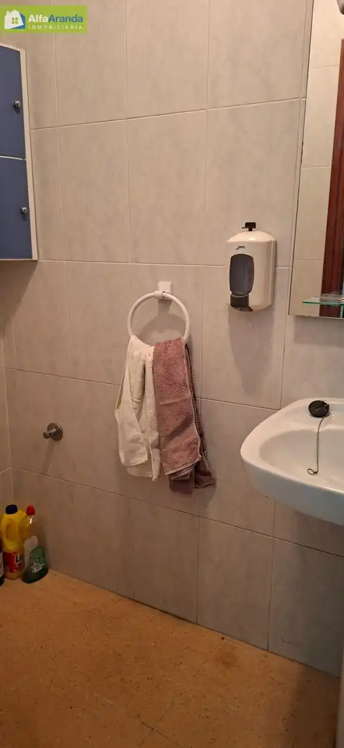 Badezimmer von Geschaftsraum zum Verkauf in Aranda de Duero