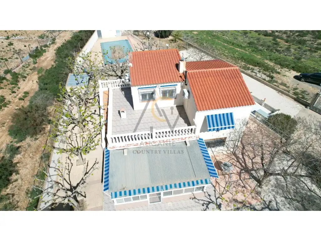 Villa avec piscine à vendre à Poligono 1 Paraje 98 La Serreta, imagen 4